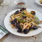 Chow Mein noodles with vegetables