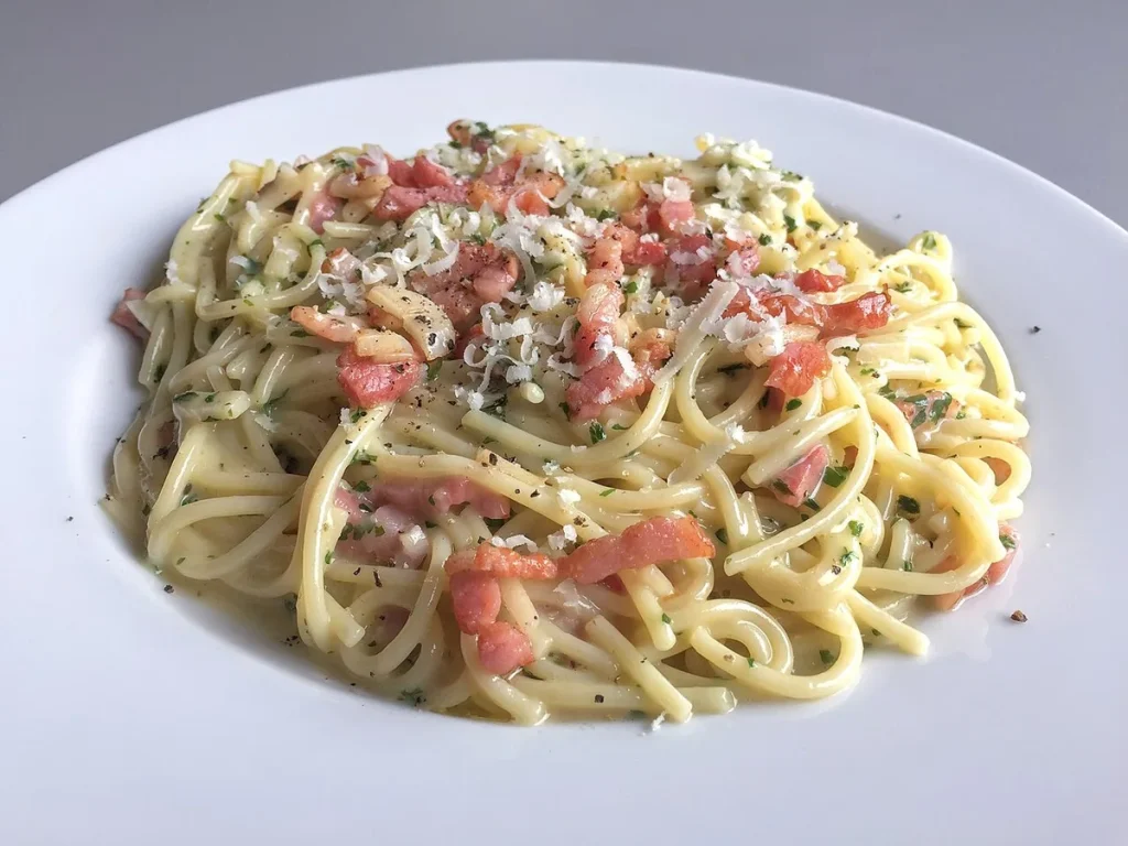 Spaghetti alla Carbonara hero