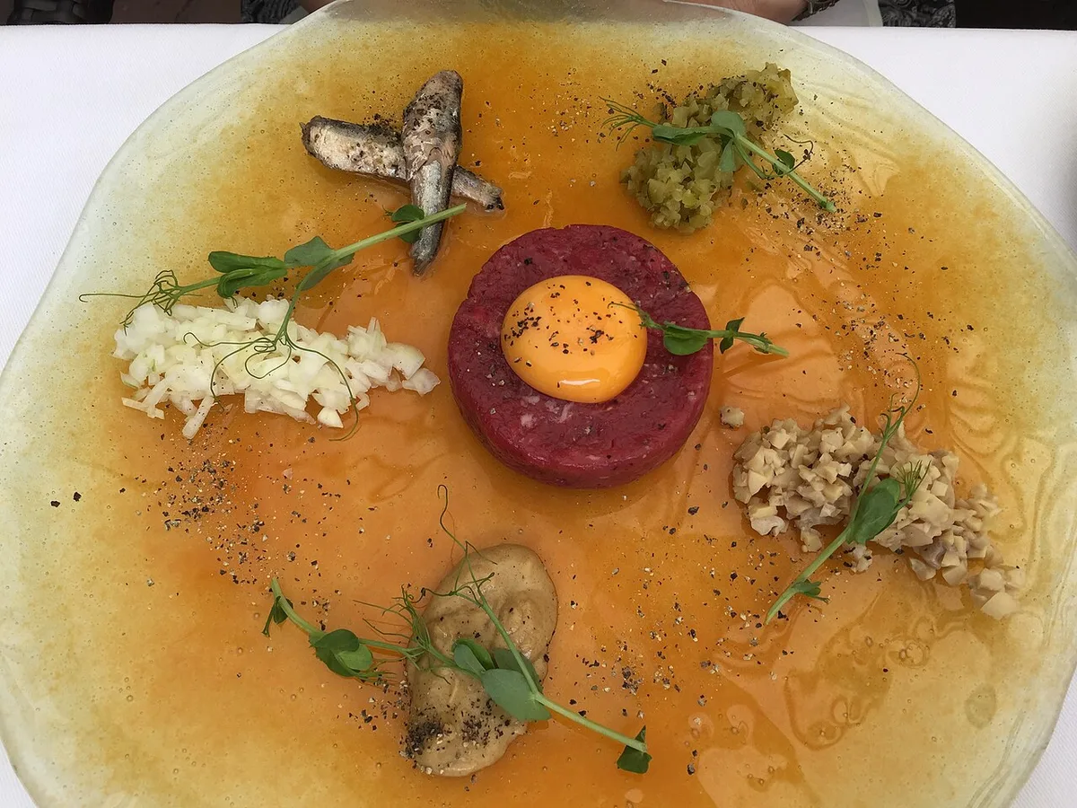 Steak Tartare Hero